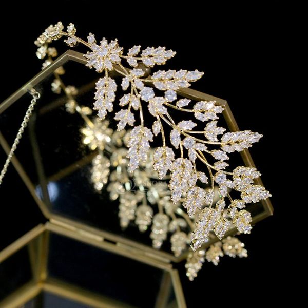 other asnora fashion bride tiara headdress hair accessories wedding golden leaves band zirconia crown, Golden;white
other asnora fashion bride tiara headdress hair accessories wedding golden leaves band zirconia crown, Golden;white