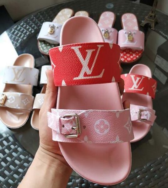 New zz women andal hoe lide ummer fa hion wide flat lippery andal lipper flip flop
New zz women andal hoe lide ummer fa hion wide flat lippery andal lipper flip flop