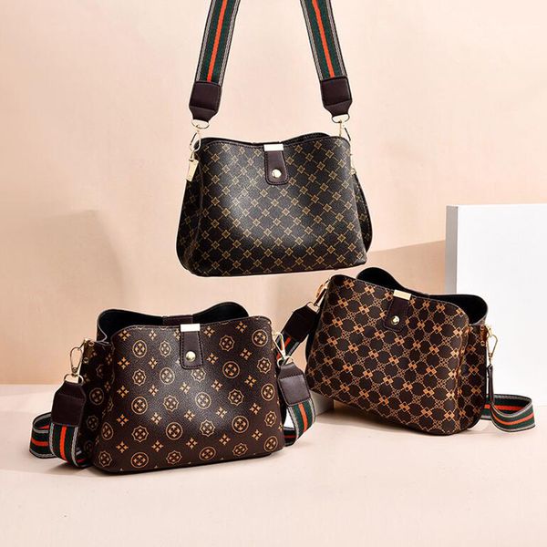 women bag 2020 spring and summer new small fashion ins wild foreign net red shoulder messenger bucket small bag for wome a30
women bag 2020 spring and summer new small fashion ins wild foreign net red shoulder messenger bucket small bag for wome a30