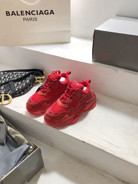 2020 new zs couple high-quality thick bottom sports casual couple air cushion casual sports shoes
2020 new zs couple high-quality thick bottom sports casual couple air cushion casual sports shoes