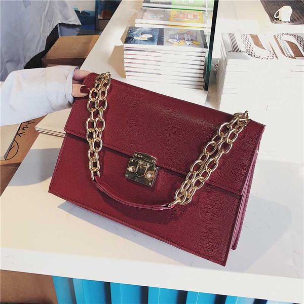 burminsa retro chain shoulder bags for women lock design large capacity female briefcase trapezoidal ladies messenger bags 2020
burminsa retro chain shoulder bags for women lock design large capacity female briefcase trapezoidal ladies messenger bags 2020