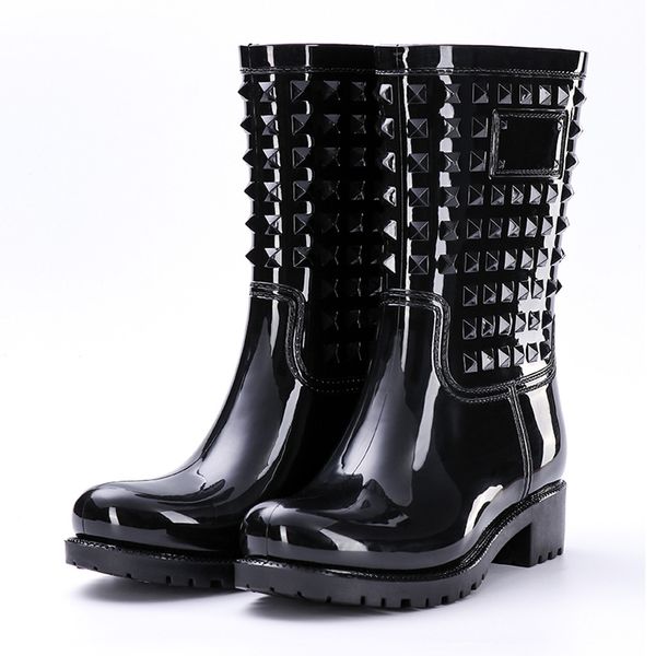 women's rain boots fashion pvc mid-calf bootie rivet waterproof footwear shoes outdoor ladies boots rain shoes 2019 new, Black
women's rain boots fashion pvc mid-calf bootie rivet waterproof footwear shoes outdoor ladies boots rain shoes 2019 new, Black