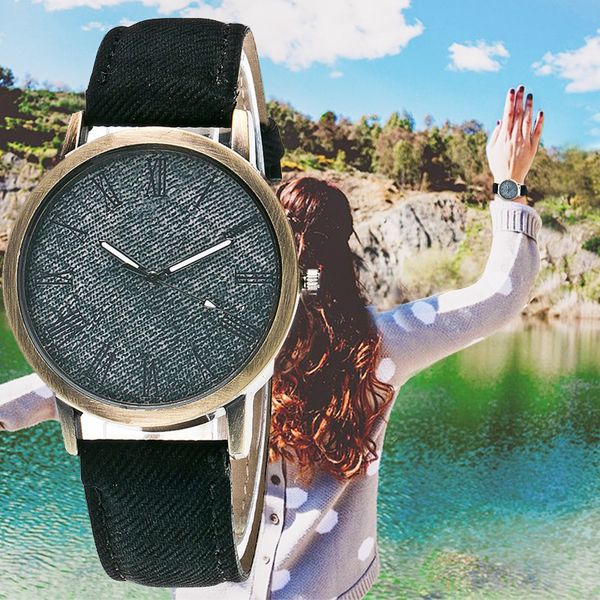 vintage quartz watch female male cock with leather strap watches women's wrist show time christmas gifts zegarek damski 2019, Slivery;brown
vintage quartz watch female male cock with leather strap watches women's wrist show time christmas gifts zegarek damski 2019, Slivery;brown