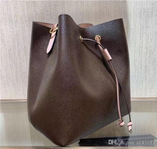 designer luxury strapping handbags shoulder bags messenger women tote genuine leather handbag fashion cross body lady hand bucket bag
designer luxury strapping handbags shoulder bags messenger women tote genuine leather handbag fashion cross body lady hand bucket bag