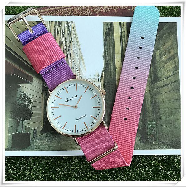 new arrival fashion rainbow gradient nylon fabric women dress ladies watches brand luxury wristwatch quartz watch relogio feminino wholesale, Slivery;brown
new arrival fashion rainbow gradient nylon fabric women dress ladies watches brand luxury wristwatch quartz watch relogio feminino wholesale, Slivery;brown