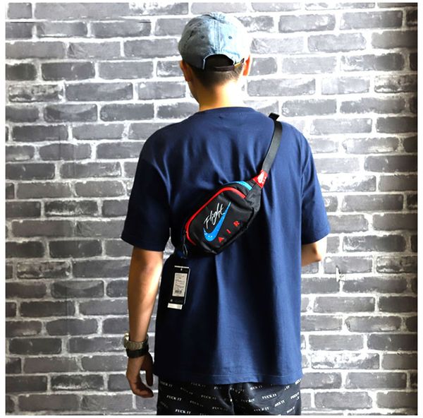 19ss sport brand waist bags men women fashion fanny pack luxury outdoor chest bags letter printed boy girls shoulder bag crossbody b102631k
19ss sport brand waist bags men women fashion fanny pack luxury outdoor chest bags letter printed boy girls shoulder bag crossbody b102631k