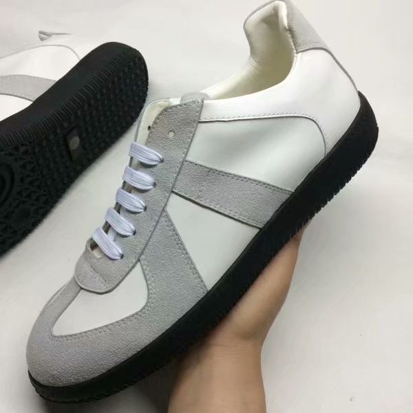 men's brand flat casual shoes new genuine leathe high shoes mens casual shoes men's highest version, Black
men's brand flat casual shoes new genuine leathe high shoes mens casual shoes men's highest version, Black