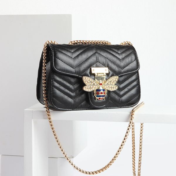 new designer hand bag female 2020 luxury shoulder bag wild shoulder oblique new designer shoulder bag ins super fire chain logo
new designer hand bag female 2020 luxury shoulder bag wild shoulder oblique new designer shoulder bag ins super fire chain logo