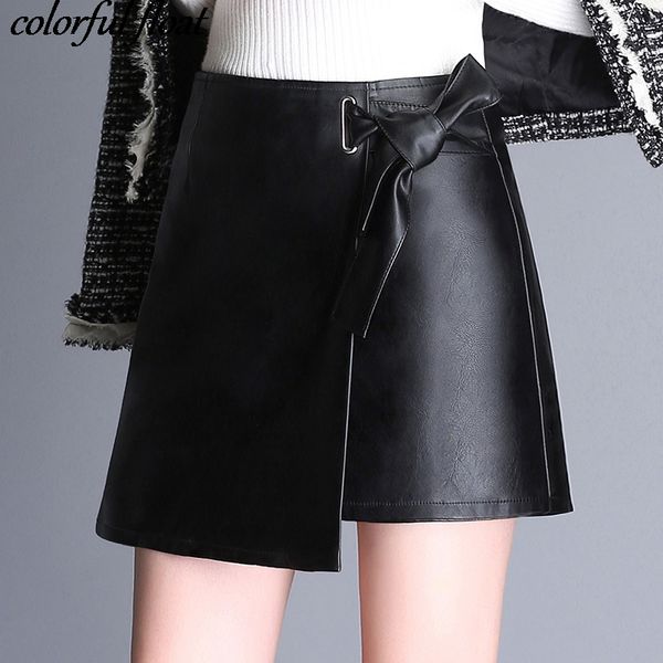 6921 short wide leg women 2020 autumn winter new women's large size was thin waist a word washable pu leather shorts, White;black
6921 short wide leg women 2020 autumn winter new women's large size was thin waist a word washable pu leather shorts, White;black