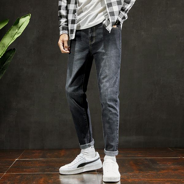 jeans male small feet long pants fashion slim autumn leisure young students, Black;gray
jeans male small feet long pants fashion slim autumn leisure young students, Black;gray