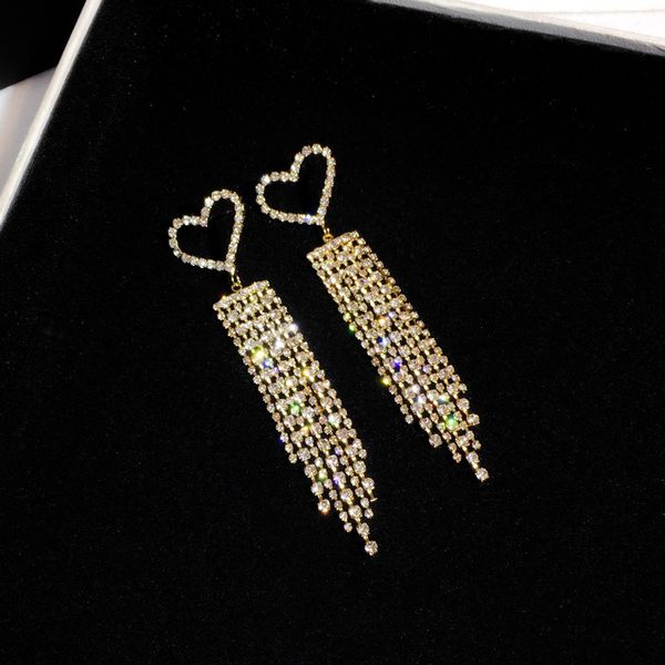 super glittering new trendy fashion luxury designer full diamond rhinstone cute heart tassel stud earrings for woman girls, Golden;silver
super glittering new trendy fashion luxury designer full diamond rhinstone cute heart tassel stud earrings for woman girls, Golden;silver