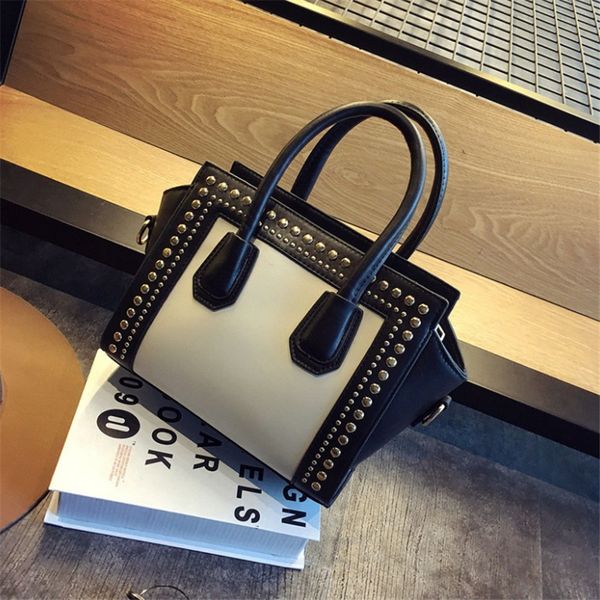 Fashion Contrast Color Handbag New Wing Bag Cross Body Shoulder Bag Top Quality PH-CFY20052348
Fashion Contrast Color Handbag New Wing Bag Cross Body Shoulder Bag Top Quality PH-CFY20052348