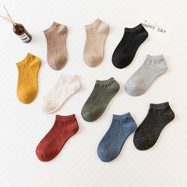 5 pair set solid striped cotton women socks casual comfortable ankle socks for ladies college style joker couples sox, Black;white
5 pair set solid striped cotton women socks casual comfortable ankle socks for ladies college style joker couples sox, Black;white