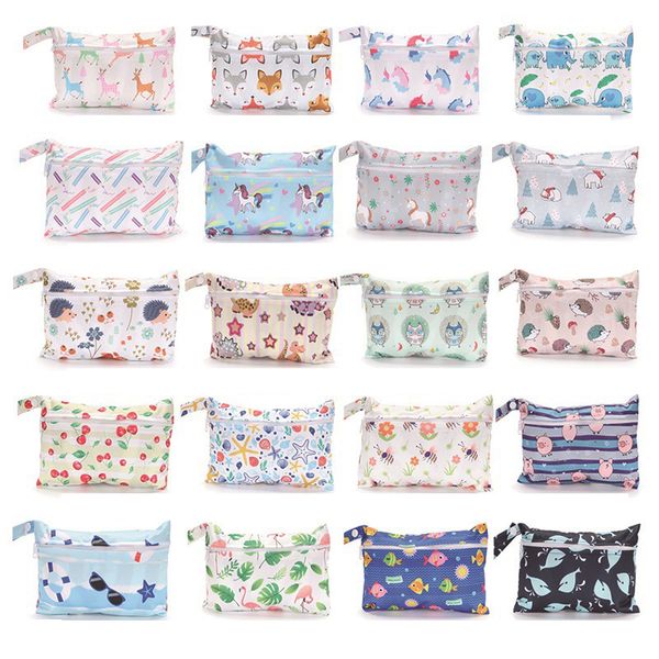 printed reusable mini wet bag for menstrual nursing pads pul single pocket stroller bags maternity diaper bag wetbag 15*22.5cm
printed reusable mini wet bag for menstrual nursing pads pul single pocket stroller bags maternity diaper bag wetbag 15*22.5cm