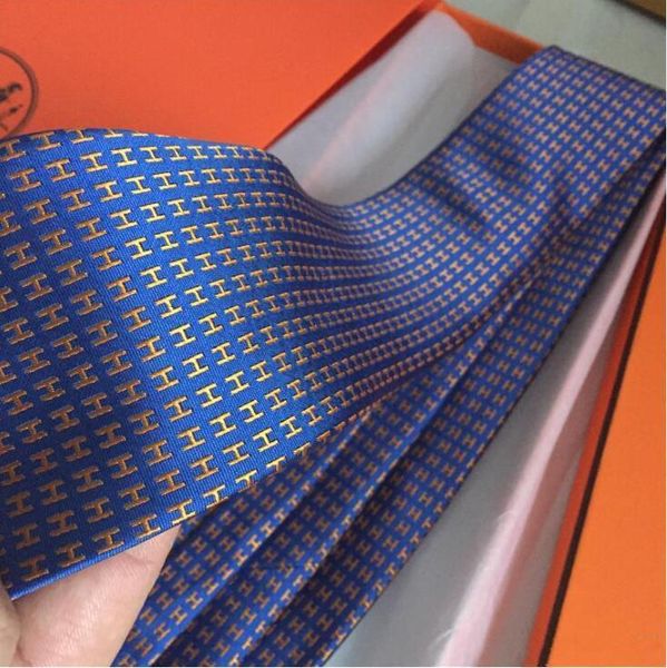 высокое качество шелковый галстук 7.5cm узкий галстук мужские случайные бизнес бренд галстук подарочной коробке, Blue;purple
высокое качество шелковый галстук 7.5cm узкий галстук мужские случайные бизнес бренд галстук подарочной коробке, Blue;purple