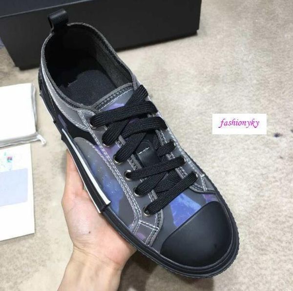 classics b23 "single m classic as the main vision, in the way of large-area printing on the upper sweethearts shoes size 38with box, Black
classics b23 "single m classic as the main vision, in the way of large-area printing on the upper sweethearts shoes size 38with box, Black