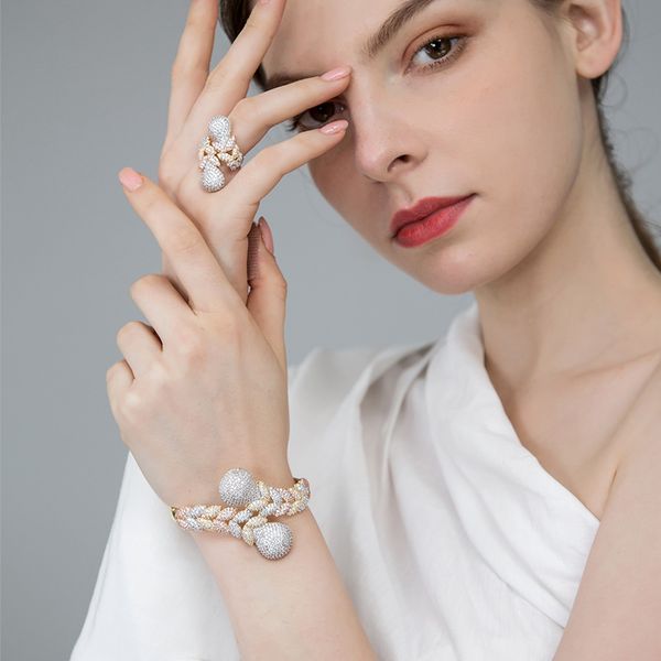 dazz luxury rhinestones wedding zircons jewelry sets three tones color copper braid shape ring bangle set for women party bijoux, Silver
dazz luxury rhinestones wedding zircons jewelry sets three tones color copper braid shape ring bangle set for women party bijoux, Silver