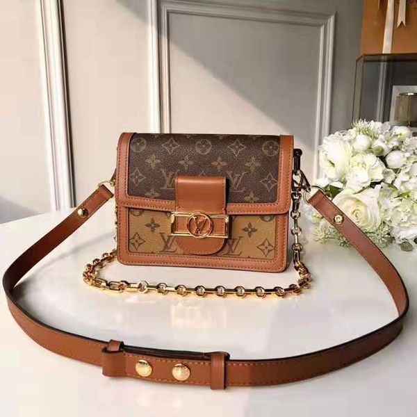 2019 the est brand ladies fashion chaise handbags plaid solid color simple shoulder bag business briefcase travel shoulder bag m44393, Blue;gray
2019 the est brand ladies fashion chaise handbags plaid solid color simple shoulder bag business briefcase travel shoulder bag m44393, Blue;gray