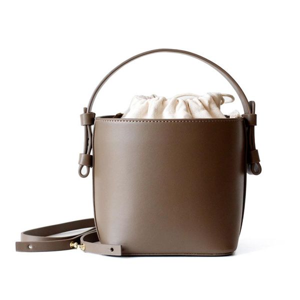 designer-leather bag lady handbag women bucket shoulder bag vintage women messenger bags female cylinder type crossbody tote
designer-leather bag lady handbag women bucket shoulder bag vintage women messenger bags female cylinder type crossbody tote