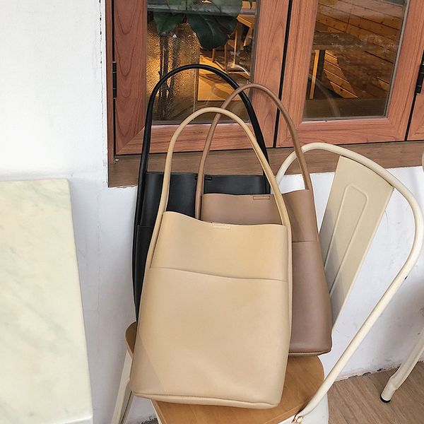 south korea 2020 new wild shoulder bag ins casual simple large capacity women's bag tide tote
south korea 2020 new wild shoulder bag ins casual simple large capacity women's bag tide tote