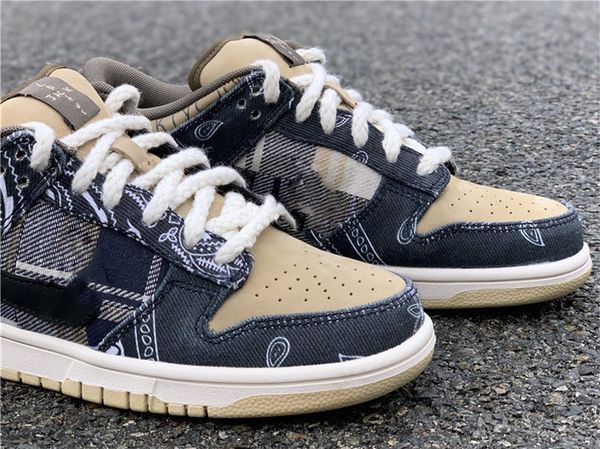 2020 authentic sb dunk low travis scott regular box cactus jack black parachute beige petra brown men running shoes sneakers
2020 authentic sb dunk low travis scott regular box cactus jack black parachute beige petra brown men running shoes sneakers