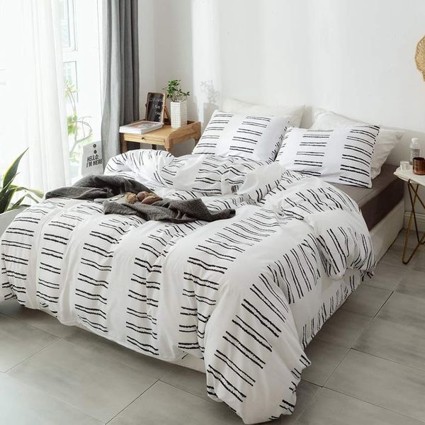 new 3-piece duvet cover pillowcase set, soft and breathable duvet cover bedding home textile with pillowcase
new 3-piece duvet cover pillowcase set, soft and breathable duvet cover bedding home textile with pillowcase