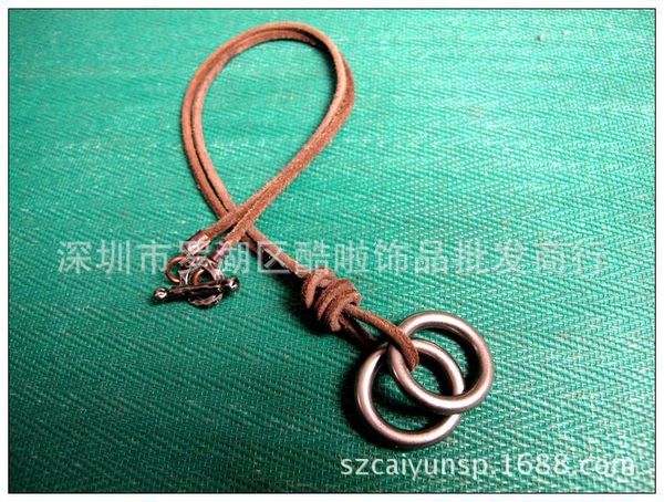 fashion jewelry wholesale personality double ring alloy cowskin necklace mens tbutton necklace one substitute, Silver
fashion jewelry wholesale personality double ring alloy cowskin necklace mens tbutton necklace one substitute, Silver