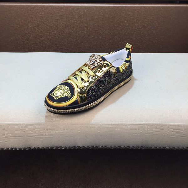 2019rr new men s casual sneakers, high-men s outdoor travel sneakers, fast delivery with original box packaging
2019rr new men s casual sneakers, high-men s outdoor travel sneakers, fast delivery with original box packaging