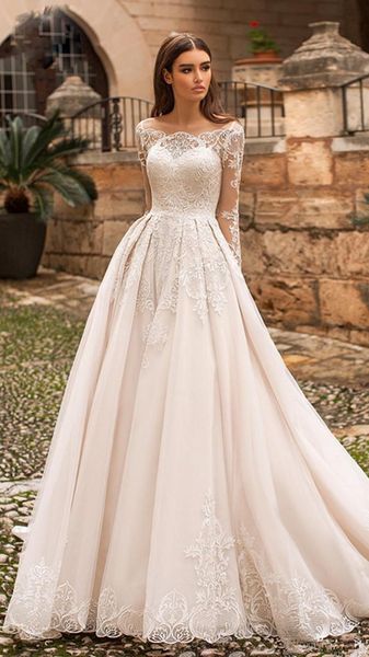 naviblue 2020 new dolly new wedding dresses bateau neck lace appliqued long sleeves bridal gowns sweep train plus size vestido de novia, White
naviblue 2020 new dolly new wedding dresses bateau neck lace appliqued long sleeves bridal gowns sweep train plus size vestido de novia, White