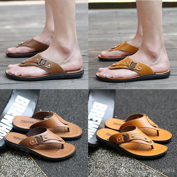 wholesale designer mens sandals summer stripped slippers for men leather flip flop summer hawaiian beach rubber shoe male flats sandals, Black
wholesale designer mens sandals summer stripped slippers for men leather flip flop summer hawaiian beach rubber shoe male flats sandals, Black