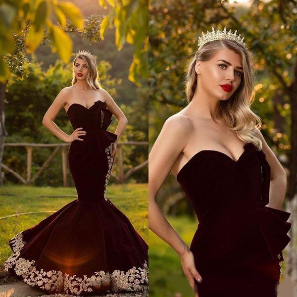 2020 romantic gold lace burgundy mermaid evening prom dresses south african velvet country floor length party girl dresses, Black;red
2020 romantic gold lace burgundy mermaid evening prom dresses south african velvet country floor length party girl dresses, Black;red
