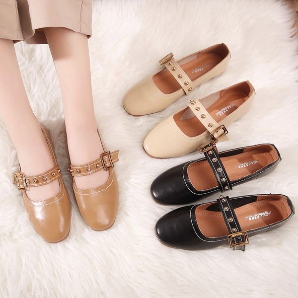 new korean version 2019 autumn shallow mouth flat shoes women casual wild grandma shoes retro one foot scoop women, Black
new korean version 2019 autumn shallow mouth flat shoes women casual wild grandma shoes retro one foot scoop women, Black