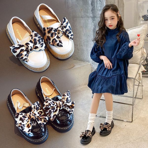 aadct 2020 весна обувь для девочек квартиры новые моды мягкой подошвой маленькие дети обувь леопардовый лакированной кожи принцесса детская, Black;grey
aadct 2020 весна обувь для девочек квартиры новые моды мягкой подошвой маленькие дети обувь леопардовый лакированной кожи принцесса детская, Black;grey