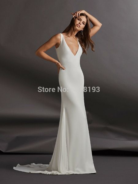 2019 new in elegant v-neck sleeveless mermaid spandex long evening dress beading&buttons ing, White;black
2019 new in elegant v-neck sleeveless mermaid spandex long evening dress beading&buttons ing, White;black