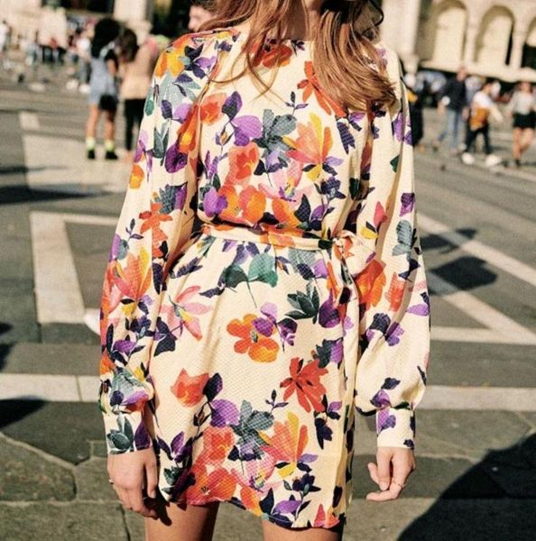 silk flower print lady dress elegant retro long sleeve sashes women mini dress 2020 new, Black;gray
silk flower print lady dress elegant retro long sleeve sashes women mini dress 2020 new, Black;gray
