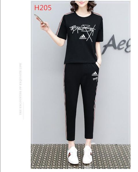 2020addias женщины champions бренд 2 шт набор облицованы работает футболка брюки sweatsuit поножей нарядов толстовки спортивной костюм осень, Gray
2020addias женщины champions бренд 2 шт набор облицованы работает футболка брюки sweatsuit поножей нарядов толстовки спортивной костюм осень, Gray