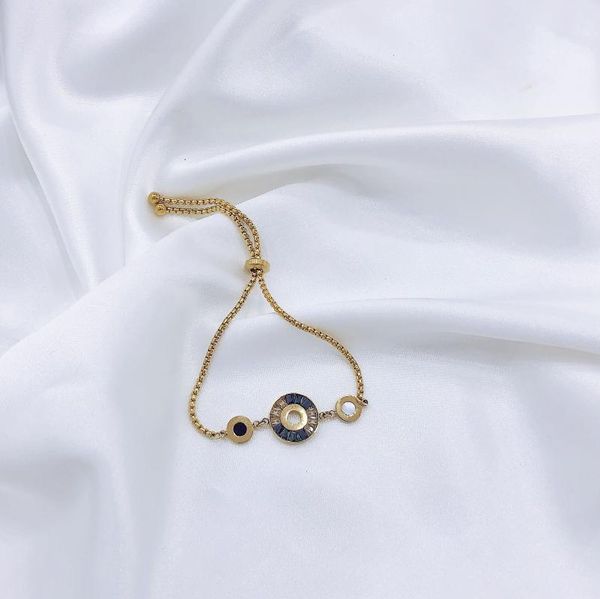 black round tag chain bangles roman numerals bracelet for women classic brand jewelry stainless steel rose gold bracelets, Golden;silver
black round tag chain bangles roman numerals bracelet for women classic brand jewelry stainless steel rose gold bracelets, Golden;silver