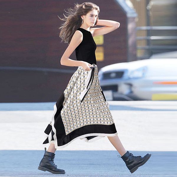 gedivoen summer fashion designer dress women sleeveless lace up printed loose dress high street elegant midi dresses 2020, Black;gray
gedivoen summer fashion designer dress women sleeveless lace up printed loose dress high street elegant midi dresses 2020, Black;gray