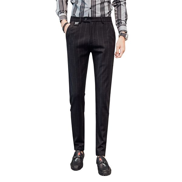 2019 autumn new men's formal business casual plaid trousers men's classic wedding suit pants plaid slim feet trousers, White;black
2019 autumn new men's formal business casual plaid trousers men's classic wedding suit pants plaid slim feet trousers, White;black