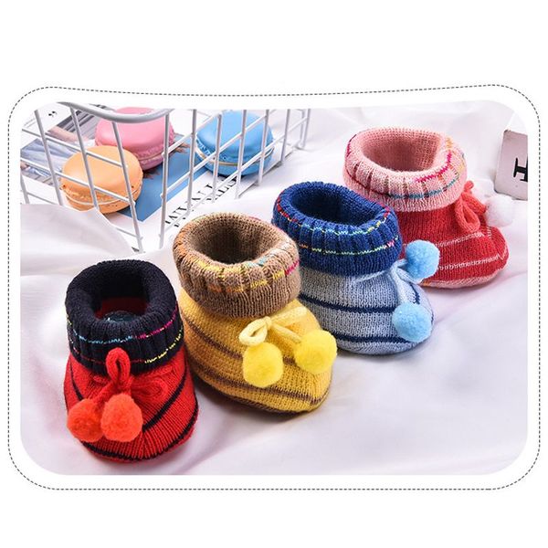 2018 newborn baby socks first walkers baby slippers boot infant girl shoes pure hand woven wool soft shoes
2018 newborn baby socks first walkers baby slippers boot infant girl shoes pure hand woven wool soft shoes