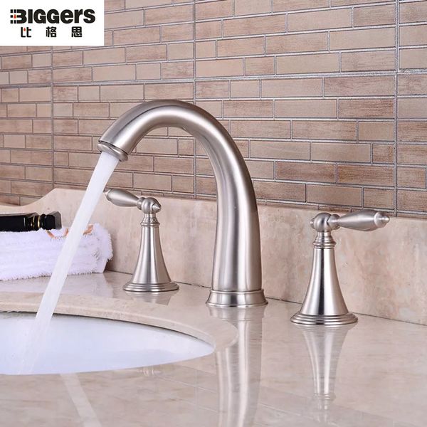 свободная перевозка груза биггерс ванной кран кисти никеля меди 3 отверстия двойная ручка ванной бассейна кран для холодной и горячей воды
свободная перевозка груза биггерс ванной кран кисти никеля меди 3 отверстия двойная ручка ванной бассейна кран для холодной и горячей воды