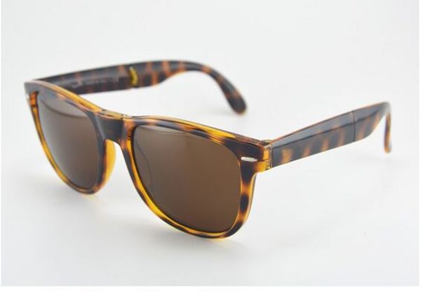 wholesale-brand designer men folding way sunglasses with leather case popular foldable women polarized sunglasses,ing, White;black
wholesale-brand designer men folding way sunglasses with leather case popular foldable women polarized sunglasses,ing, White;black