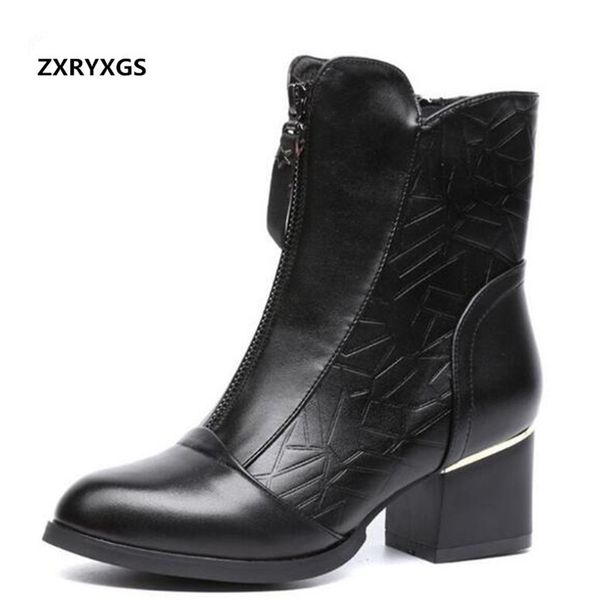 2019 autumn single women boots genuine leather shoes pointed plus velvet winter boots with thick high heels, Black 
2019 autumn single women boots genuine leather shoes pointed plus velvet winter boots with thick high heels, Black