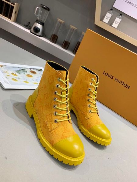 iduzi luxury design women boots boots with animal fur high women snow boots winter out door party shoes, Black
iduzi luxury design women boots boots with animal fur high women snow boots winter out door party shoes, Black
