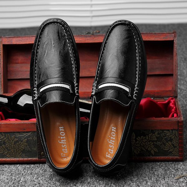 2019new summer fashion trend casual men shoes leather peas shoes men light business loafers male british wind oxford, Black
2019new summer fashion trend casual men shoes leather peas shoes men light business loafers male british wind oxford, Black