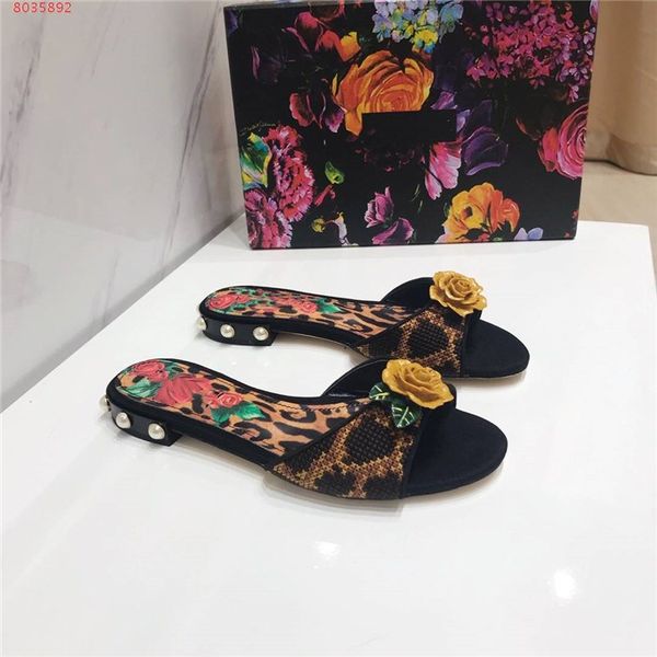 spring and summer necessary style the latest big flower slippers exclusive bow ladies slippers fashion flat shoes, Black
spring and summer necessary style the latest big flower slippers exclusive bow ladies slippers fashion flat shoes, Black