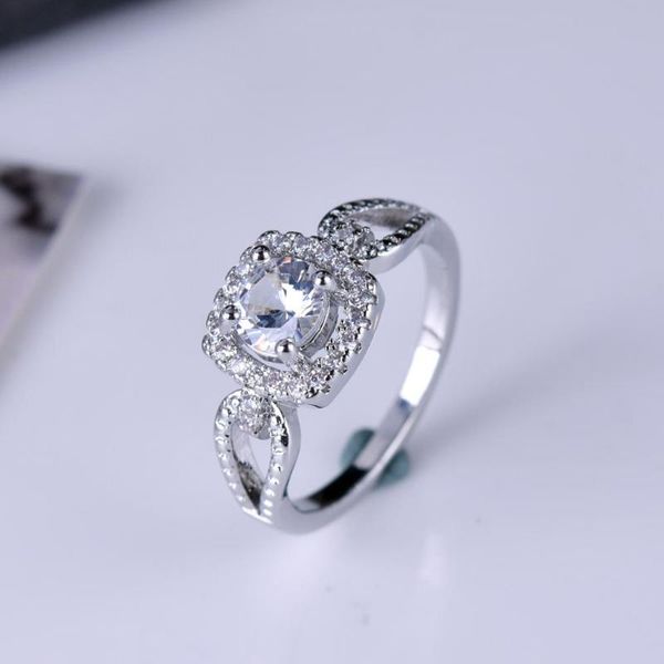 new crystal engagement design rings for women white zircon cubic elegant rings female charms wedding ring, Slivery;golden
new crystal engagement design rings for women white zircon cubic elegant rings female charms wedding ring, Slivery;golden