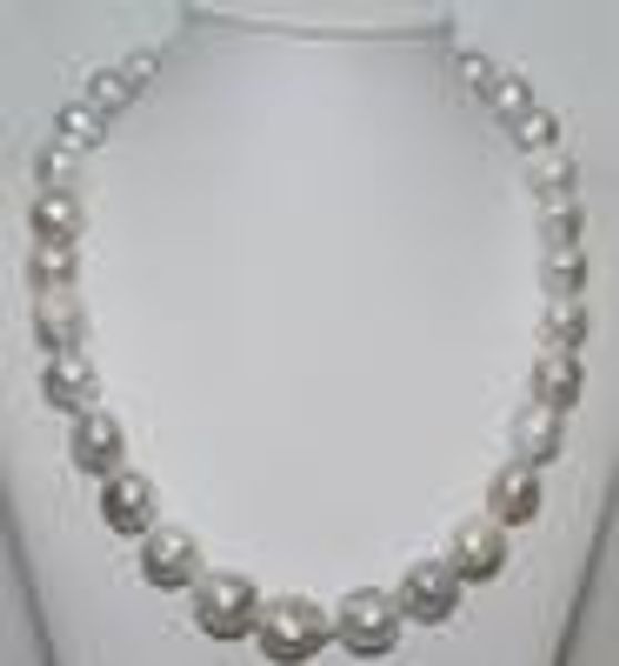 nice 12-13mm natural cultured freshwater white baroque pearl necklace 17", Black
nice 12-13mm natural cultured freshwater white baroque pearl necklace 17", Black