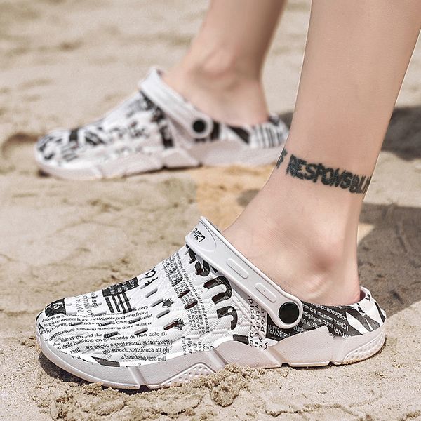 2020 fashion man beach sandals couple shoes hole shoes plus size summer garden slippers male soft non-slip slippers, Black
2020 fashion man beach sandals couple shoes hole shoes plus size summer garden slippers male soft non-slip slippers, Black