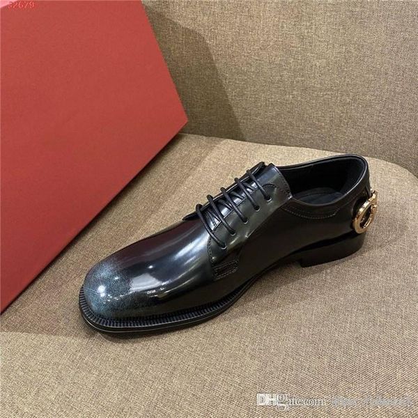 mens english gentleman leather leather shoes with round head and low heels with lace-up business dress shoes,with complete packaging, Black
mens english gentleman leather leather shoes with round head and low heels with lace-up business dress shoes,with complete packaging, Black